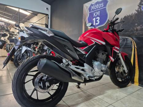 HONDA CB 250 F Twister , Foto 3