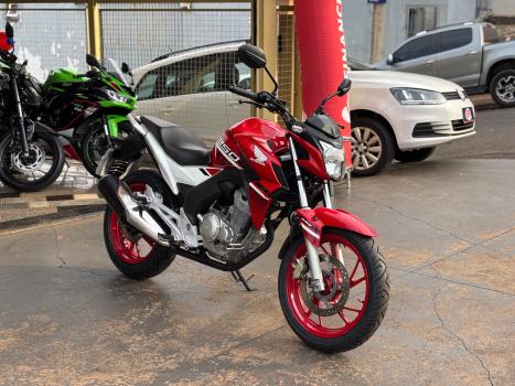 HONDA CB 250 F Twister , Foto 1