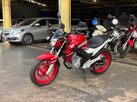 HONDA CB 250 F Twister , Foto 5