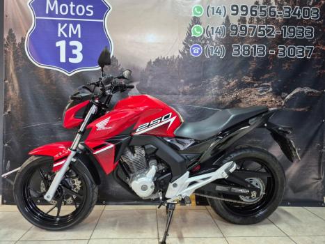 HONDA CB 250 F Twister FLEXONE, Foto 2