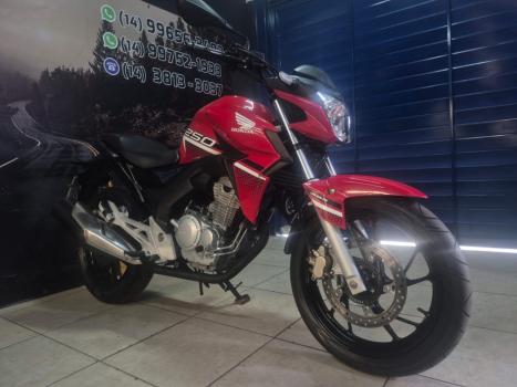 HONDA CB 250 F Twister FLEXONE, Foto 3
