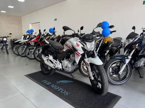 HONDA CB 250 F Twister FLEXONE, Foto 2