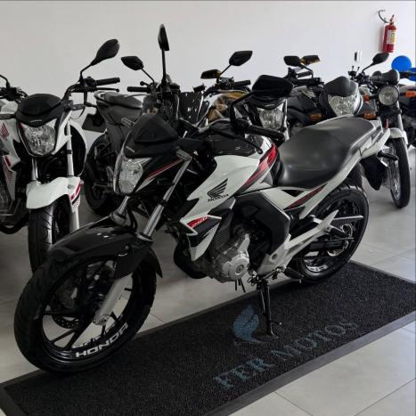 HONDA CB 250 F Twister FLEXONE, Foto 3