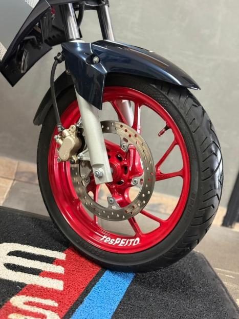 HONDA CB 250 F Twister , Foto 3