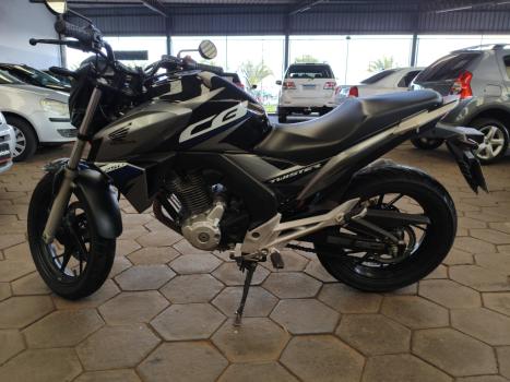 HONDA CB 250 F Twister FLEXONE, Foto 5