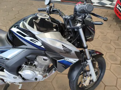 HONDA CB 250 F Twister FLEXONE, Foto 10