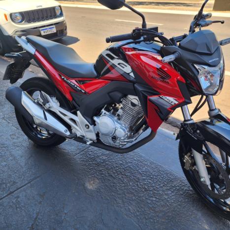 HONDA CB 250 F Twister FLEXONE, Foto 2