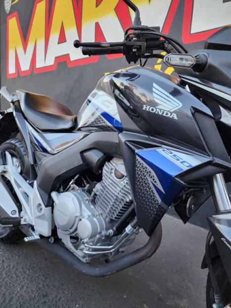 HONDA CB 250 F Twister FLEXONE, Foto 3