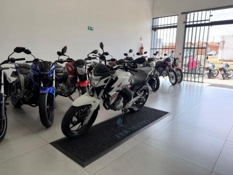 HONDA CB 250 F Twister FLEXONE, Foto 3