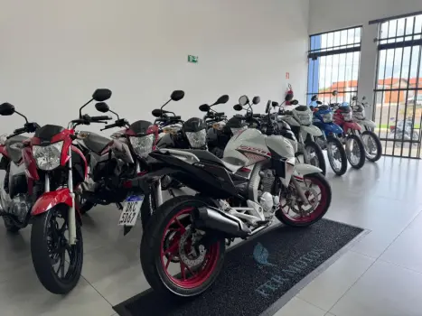 HONDA CB 250 F Twister FLEXONE, Foto 6