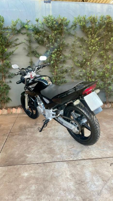 HONDA CB 250 F Twister , Foto 4