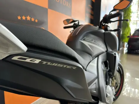 HONDA CB 250 F Twister FLEXONE, Foto 8