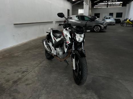 HONDA CB 250 F Twister , Foto 1