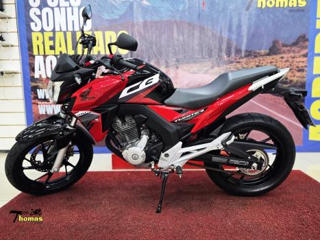 HONDA CB 250 F Twister FLEXONE, Foto 1