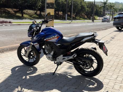 HONDA CB 250 F Twister FLEXONE, Foto 4