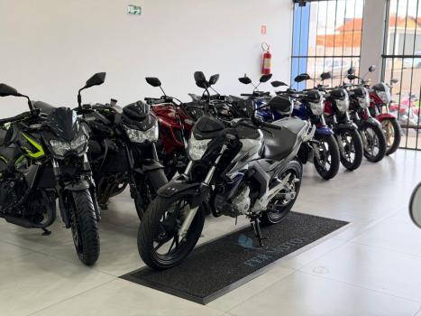 HONDA CB 250 F Twister FLEXONE, Foto 3