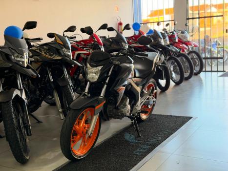 HONDA CB 250 F Twister FLEXONE, Foto 3