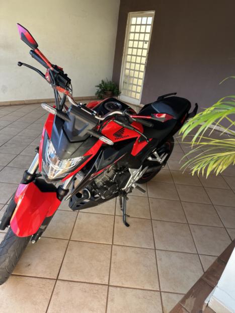 HONDA CB 300 F Twister FLEX ABS, Foto 3