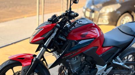 HONDA CB 300 F Twister FLEX ABS, Foto 2