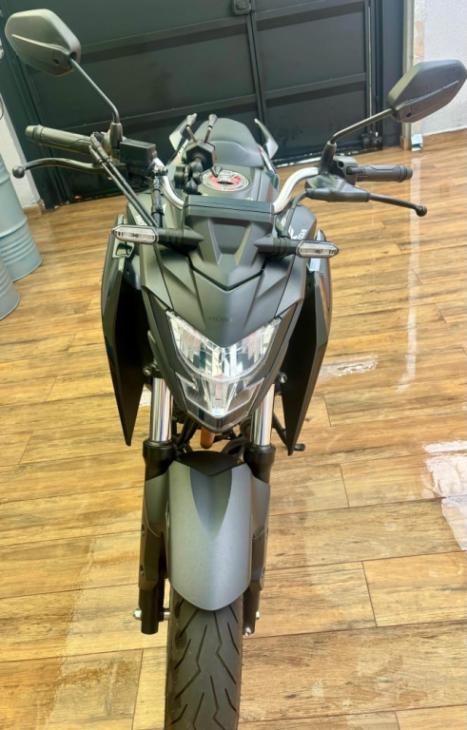 HONDA CB 300 F Twister FLEX CBS, Foto 2