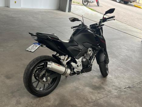 HONDA CB 300 F Twister FLEX CBS, Foto 6