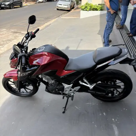 HONDA CB 300 F Twister FLEX ABS, Foto 5