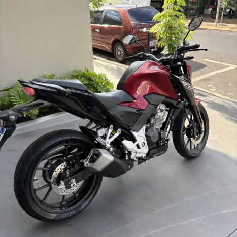 HONDA CB 300 F Twister FLEX ABS, Foto 7