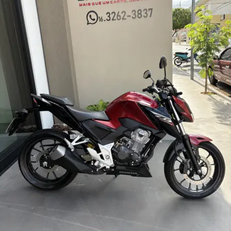 HONDA CB 300 F Twister FLEX ABS, Foto 8