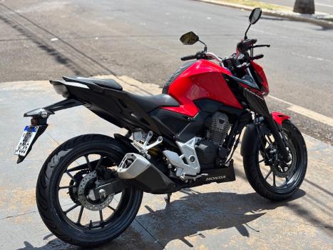 HONDA CB 300 F Twister FLEX ABS, Foto 5