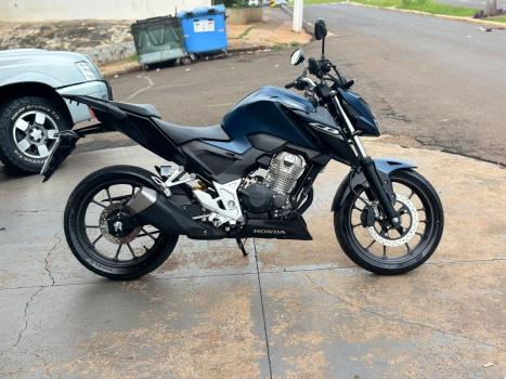 HONDA CB 300 F Twister FLEX ABS, Foto 5