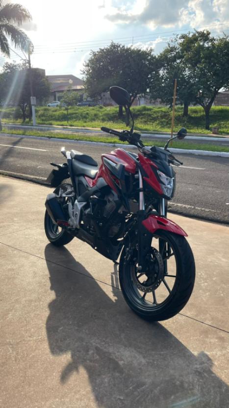 HONDA CB 300 F Twister FLEX CBS, Foto 3