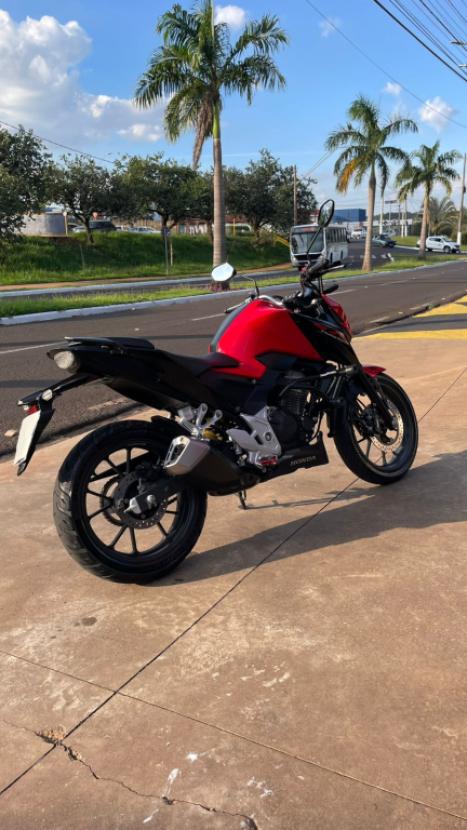 HONDA CB 300 F Twister FLEX CBS, Foto 8