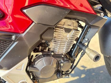 HONDA CB 300 F Twister FLEX CBS, Foto 3