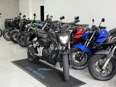HONDA CB 300 F Twister FLEX CBS, Foto 2