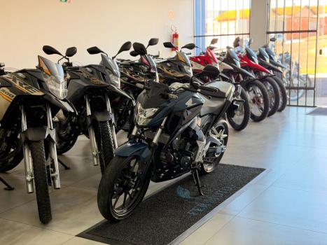 HONDA CB 300 F Twister FLEX CBS, Foto 3