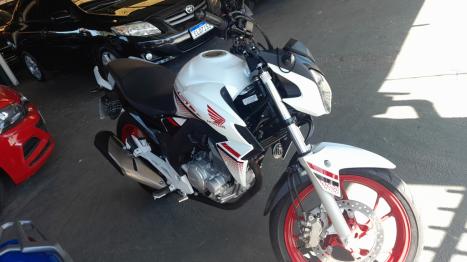 HONDA CB 300 F Twister FLEX ABS, Foto 2
