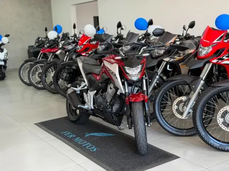 HONDA CB 300 F Twister FLEX ABS, Foto 2