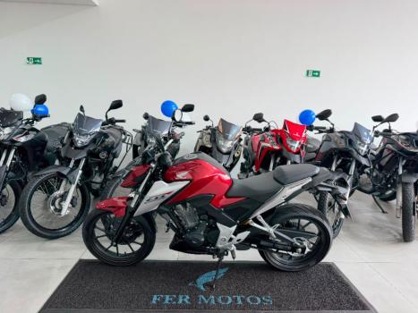 HONDA CB 300 F Twister FLEX ABS, Foto 4