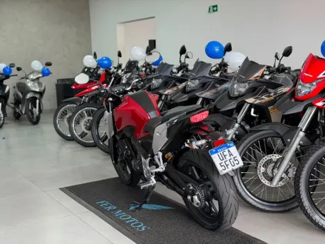 HONDA CB 300 F Twister FLEX ABS, Foto 5