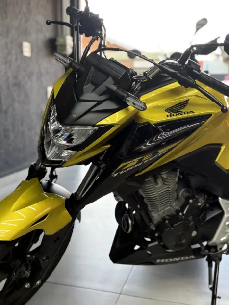 HONDA CB 300 F Twister FLEX ABS, Foto 2