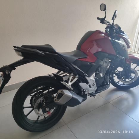 HONDA CB 300 R ABS, Foto 8