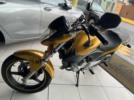 HONDA CB 300 R ABS, Foto 2