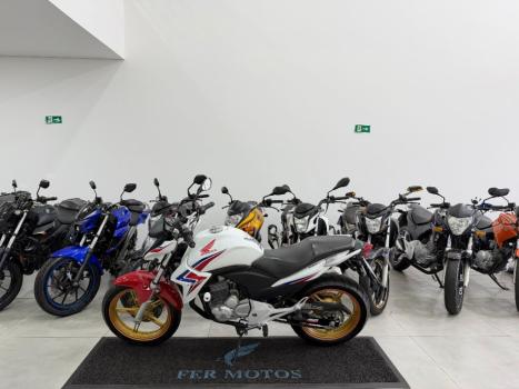 HONDA CB 300 R ESPECIAL EDITION, Foto 4