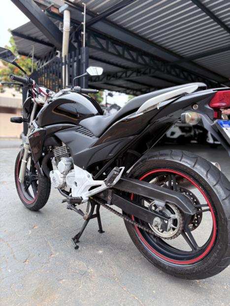 HONDA CB 300 R FLEX, Foto 3