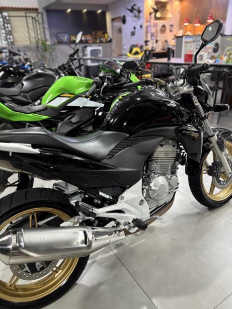 HONDA CB 300 R FLEX ABS, Foto 7