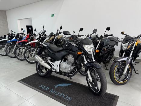 HONDA CB 300 R STD, Foto 3