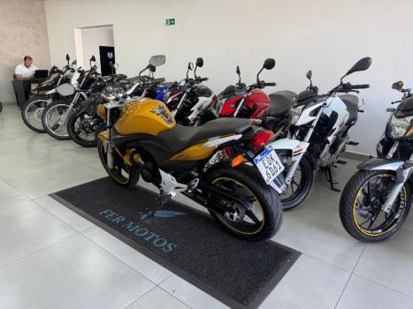 HONDA CB 300 R STD, Foto 5 HONDA CB 300 R STD, Foto 5