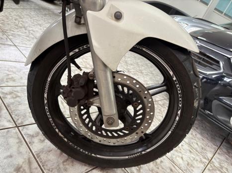 HONDA CB 300 R STD, Foto 5 HONDA CB 300 R STD, Foto 5