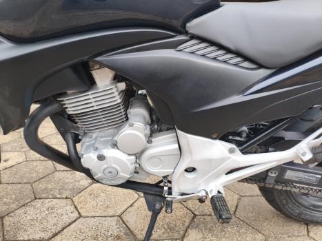 HONDA CB 300 R STD, Foto 4