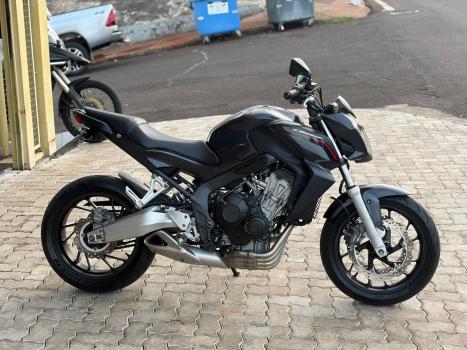 HONDA CB 650 F , Foto 3